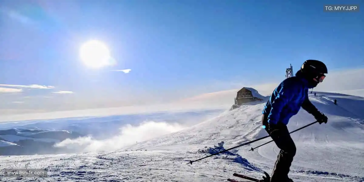 🏆 周边好物，点燃你的热爱！